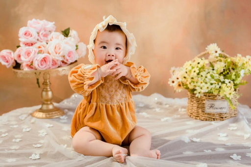 石嘴山五个月的宝宝可以坐吗